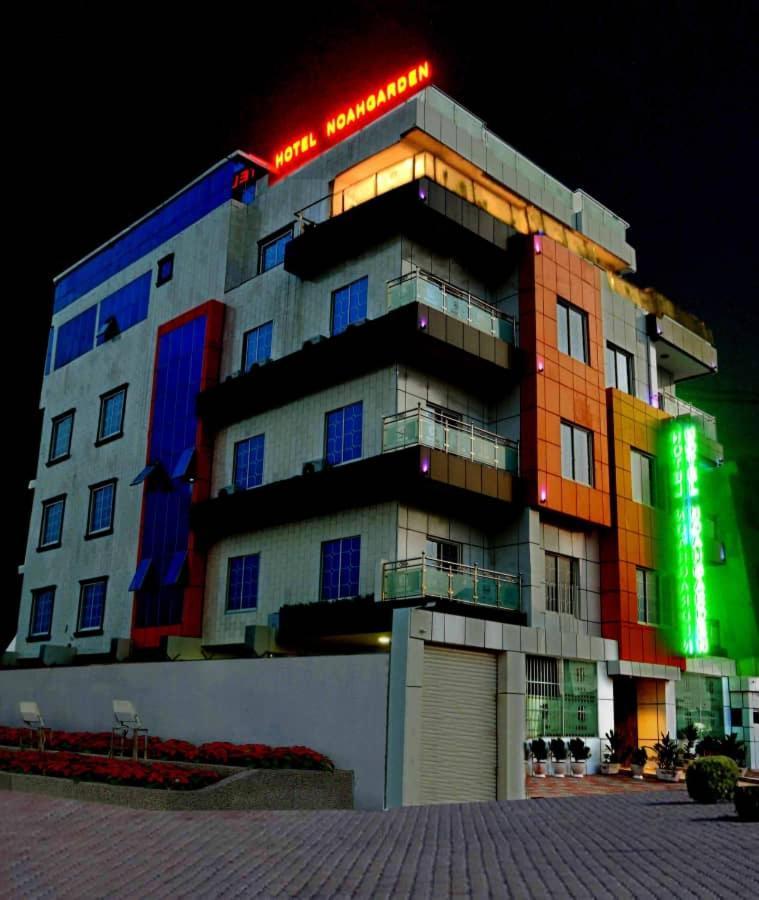 Noahgarden Hotel Cotonou Exterior foto