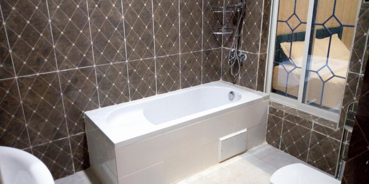 Noahgarden Hotel Cotonou Exterior foto