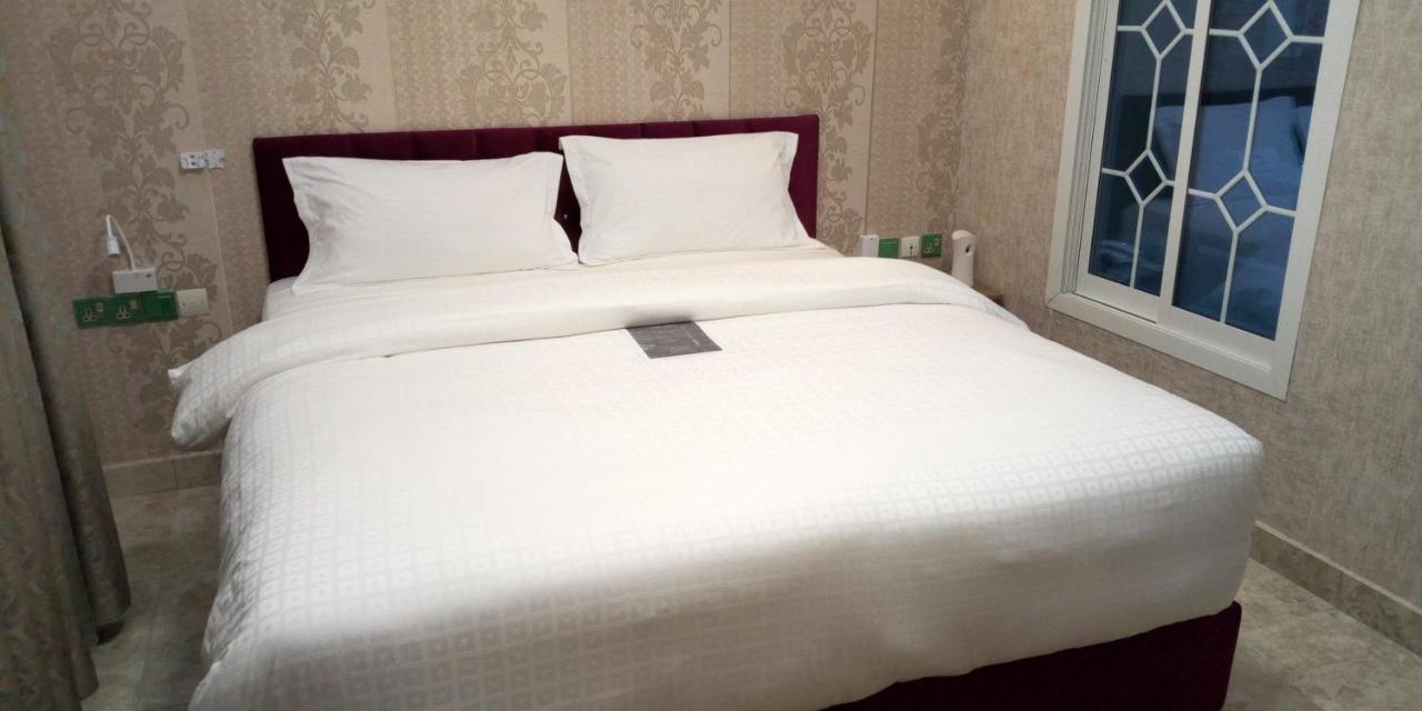 Noahgarden Hotel Cotonou Exterior foto