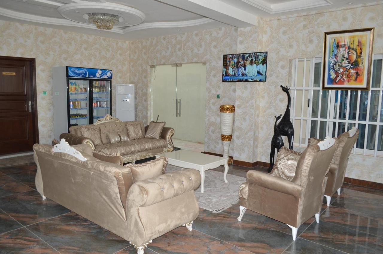 Noahgarden Hotel Cotonou Exterior foto